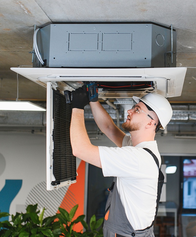 Man fixing hvac